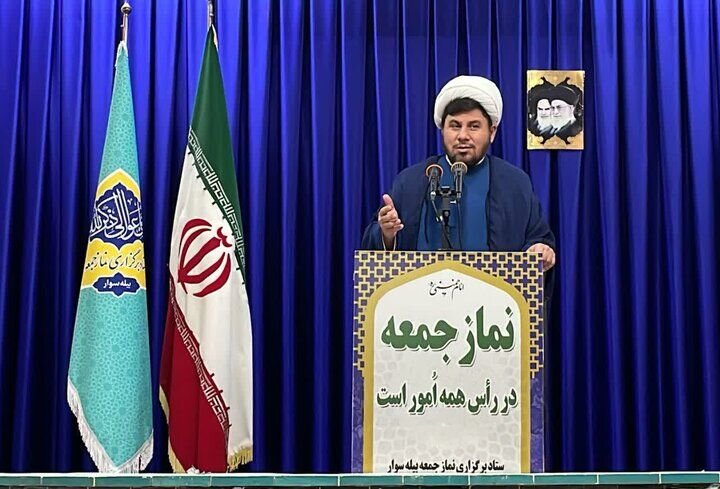 احیای مکتب حسینی با جهاد تبیین پرشورتر انجام شود