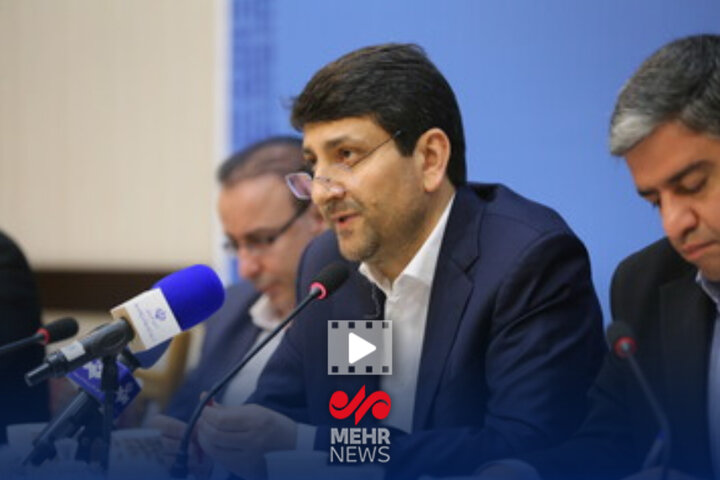ستار هاشمی: زیر ساخت ها در جنگ مورد حمله قرار گفت ولی خدمات متوقف نشد ستار هاشمی: زیر ساخت ها در جنگ مورد حمله قرار گفت ولی خدمات متوقف نشد