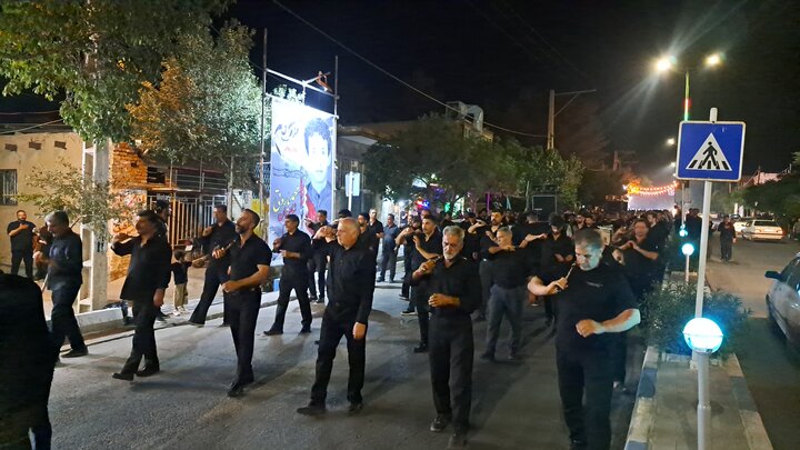 شب تاسوعا در اردستان؛ نوای یا عباس در شهر طنینانداز شد
