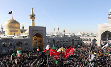 VIDEO: Imam Reza (AS) holy shrine in Tasu’a Day