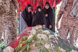 پاسداشت شهید امدادگر در شهر هسته‌ای نطنز