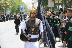 کرمانشاه در عاشورا غرق در سوگ سیدالشهدا(ع) شد