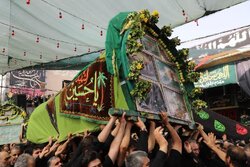 نخل‌گردانی جهادیه سمنان؛ سوگواره‌ای صدساله در پاسداشت علمدار کربلا