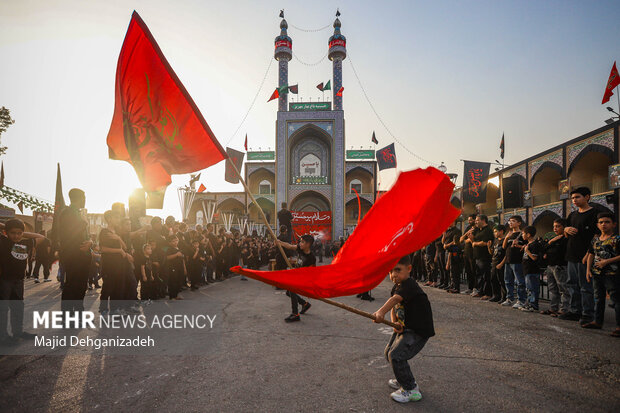 اجتماع بزرگ عزاداران حسینی مهریز