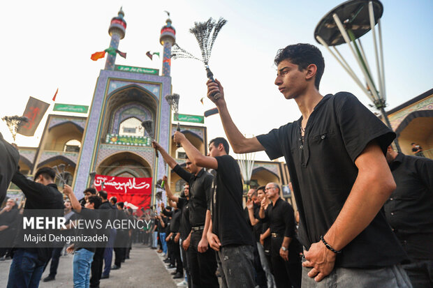 اجتماع بزرگ عزاداران حسینی مهریز
