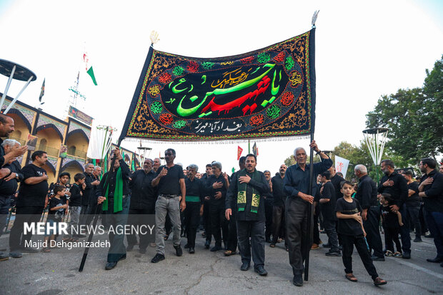 اجتماع بزرگ عزاداران حسینی مهریز
