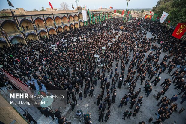 اجتماع بزرگ عزاداران حسینی مهریز