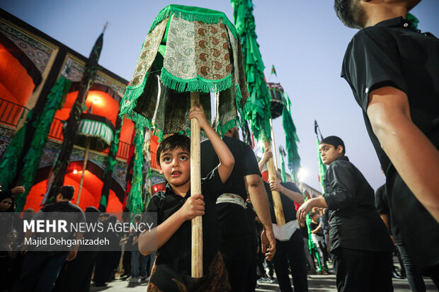 اجتماع بزرگ عزاداران حسینی مهریز