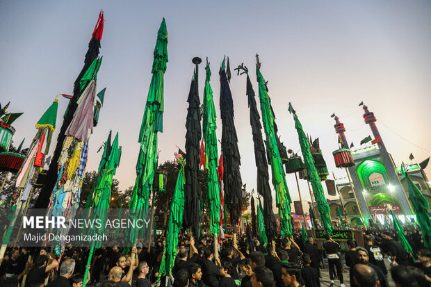 اجتماع بزرگ عزاداران حسینی مهریز