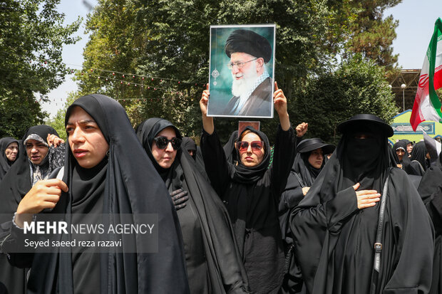 دسته عزاداری مردمی دانشجویی ظهر تاسوعا در حمایت از ولی امر مسلمین جهان