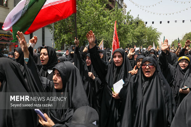 دسته عزاداری مردمی دانشجویی ظهر تاسوعا در حمایت از ولی امر مسلمین جهان