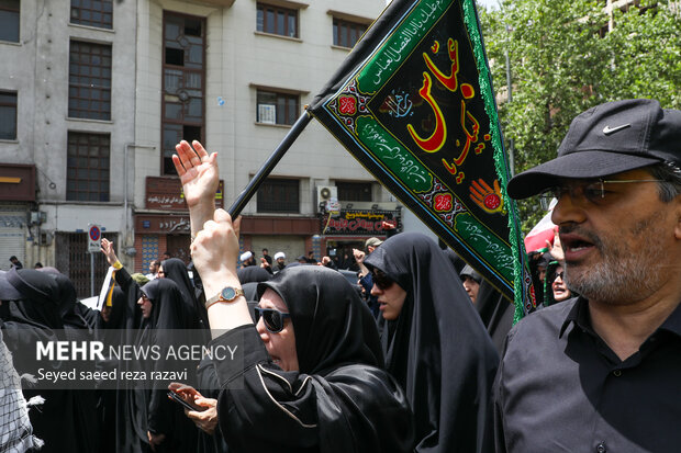 دسته عزاداری مردمی دانشجویی ظهر تاسوعا در حمایت از ولی امر مسلمین جهان