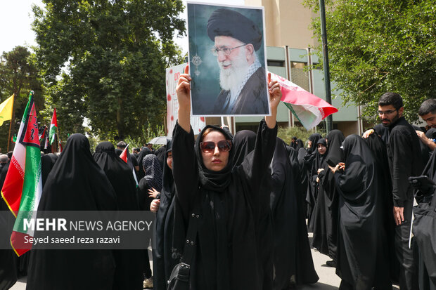 دسته عزاداری مردمی دانشجویی ظهر تاسوعا در حمایت از ولی امر مسلمین جهان