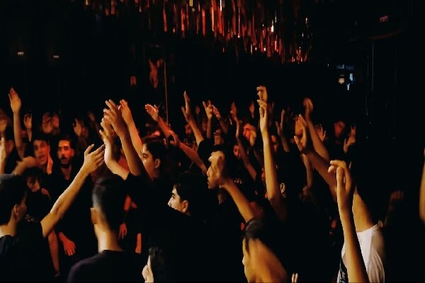 هیئات چهارمحال و بختیاری شلوغتر از همیشه؛ مکتب عاشورا ادامه دارد