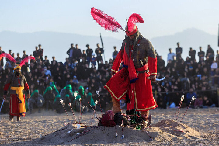 مخاطبان سراسر کشور به تماشای تعزیه آنلاین مینشینند