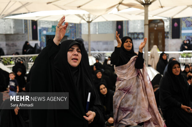 عزاداری تاسوعای حسینی در حرم امام رضا(ع)