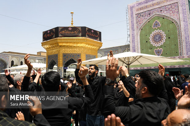 عزاداری تاسوعای حسینی در حرم امام رضا(ع)