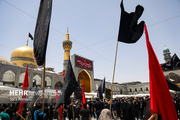 عزاداری تاسوعای حسینی در حرم امام رضا(ع)