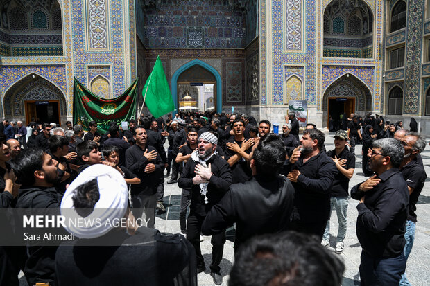 عزاداری تاسوعای حسینی در حرم امام رضا(ع)