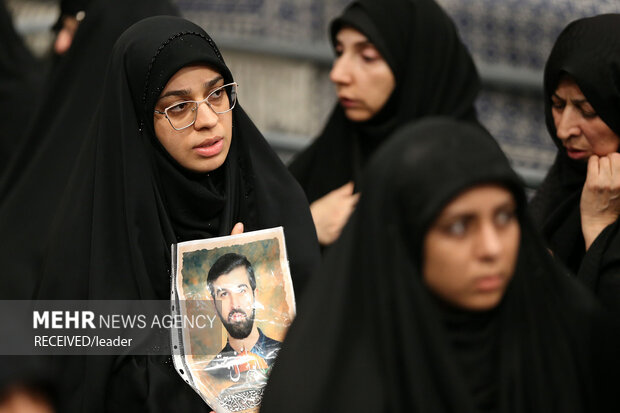 Leader at Ashura night ceremony