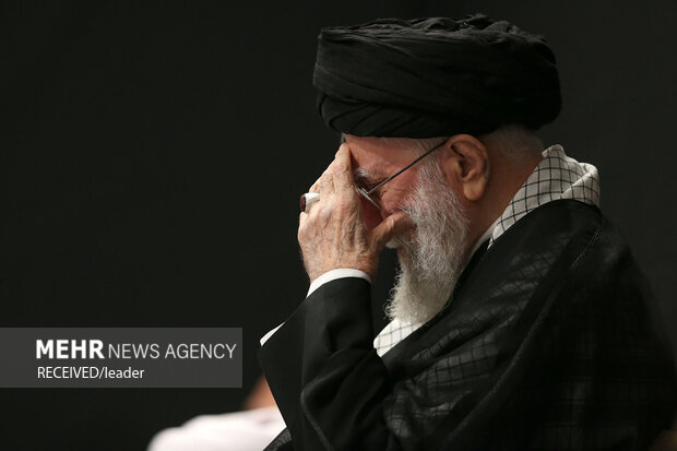 Leader at Ashura night ceremony