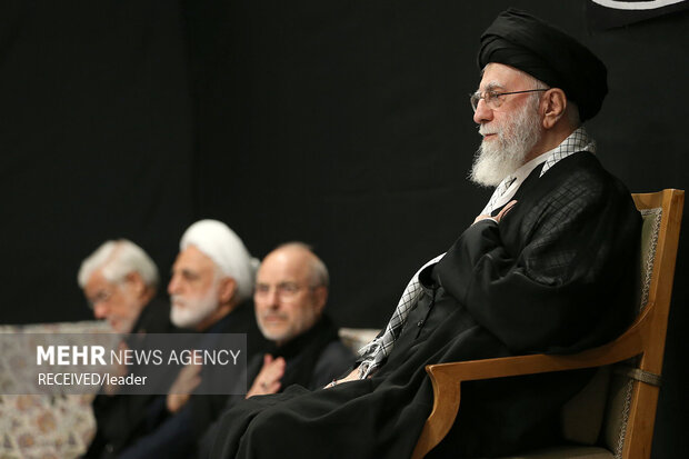 Leader at Ashura night ceremony