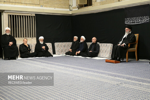 مشروح مراسم عزاداری با حضور رهبر انقلاب تا ساعتی دیگر پخش میشود