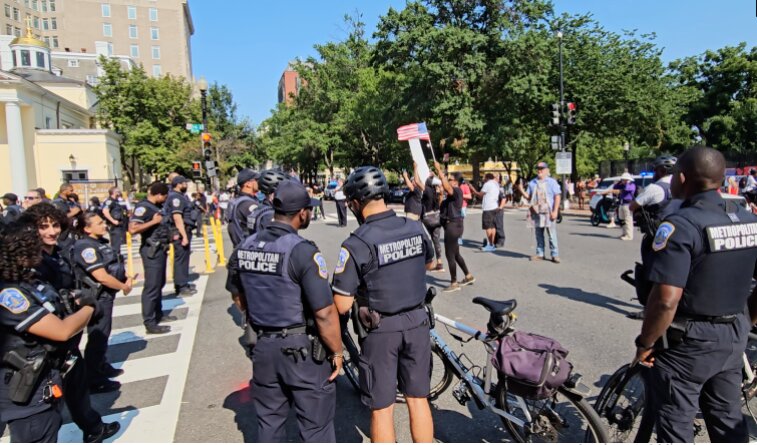 تظاهرات آمریکاییها ضد ترامپ در «روز استقلال»