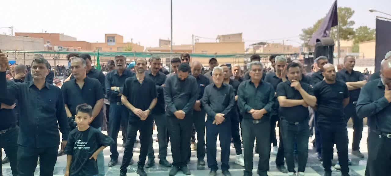 تاسوعای حسینی در اردستان؛ شکوه عشق و دلدادگی به علمدار کربلا