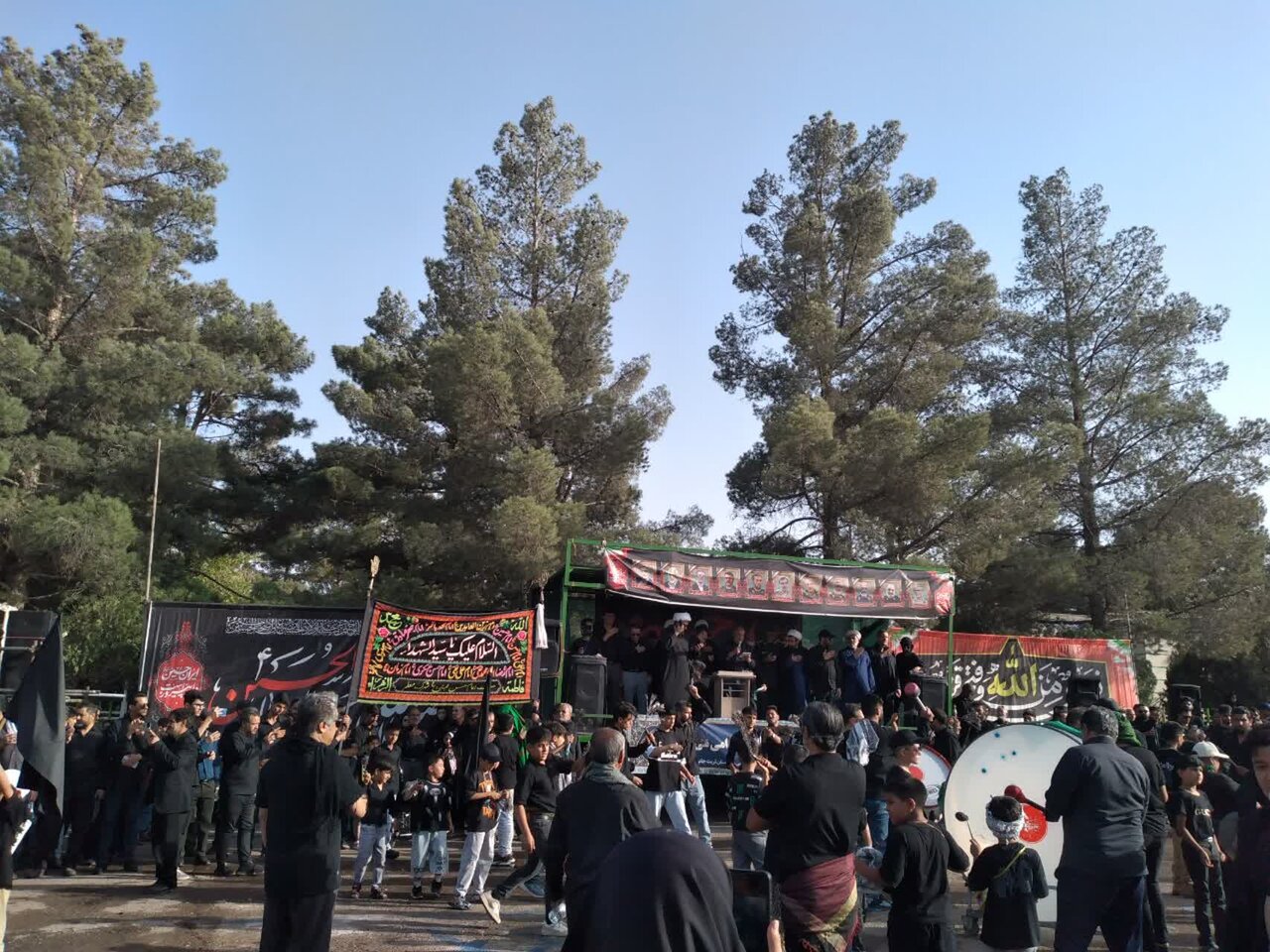 عزاداری مردم شهرستان تربت جام در عصر تاسوعای حسینی عزاداری مردم شهرستان تربت جام در عصر تاسوعای حسینی