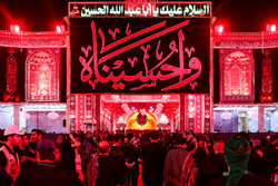 کربلائے معلی میں شب عاشورا کی مجالس، لاکھوں عزاداروں کی شرکت