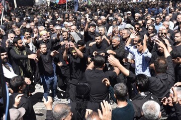 اجتماع مردم ایلام در روز عاشورای حسینی