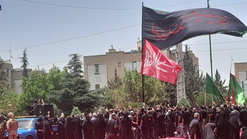 Aşura merasiminde İsrail'e ölüm sloganları yükseldi