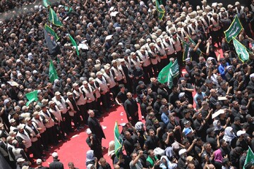 بالفيديو والصور...اقامة مراسم عزاء ركضة طويريج في كربلاء المقدسة
