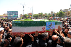 تشییع عاشورایی شهید «عباس حیدری» در همدان