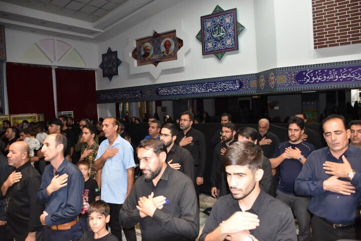 عزاداری عاشقان ابا عبدالله الحسین در مسجد توحید دهدشت