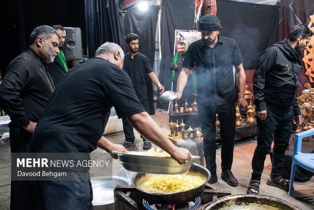 شب عاشورا در شهرک شهید بهشتی مشهد