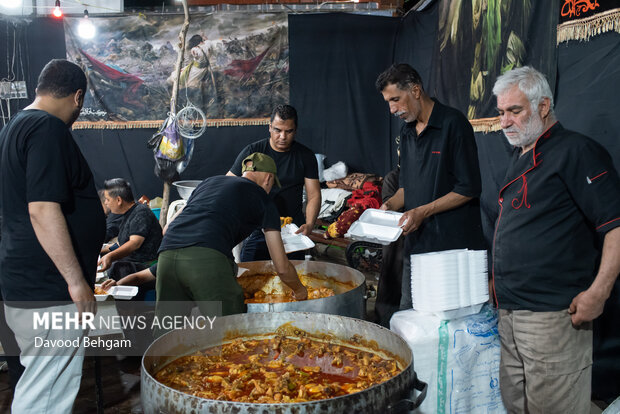 شب عاشورا در شهرک شهید بهشتی مشهد
