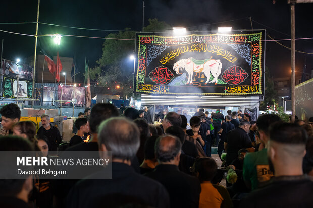 شب عاشورا در شهرک شهید بهشتی مشهد