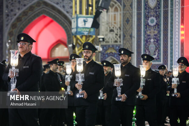 آیین خطبه‌خوانی شب عاشورا در حرم امام رضا (ع)