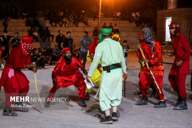 آیین سنتی تعزیه‌خوانی دهه اول محرم در میناب