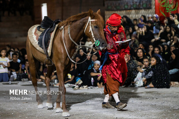 آیین سنتی تعزیه‌خوانی دهه اول محرم در میناب