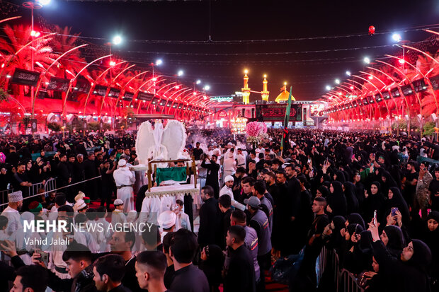 شب عاشورای حسینی در کربلای معلی