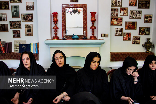 روضه خانگی در خانه تاریخی طباطبایی قم