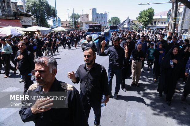 مراسم عزاداری عاشورای حسینی در شهر سنندج