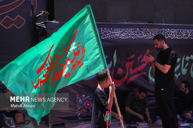 نماز ظهر عاشورا در زنجان