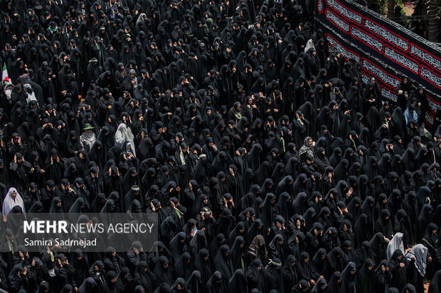 Ashura mourning ceremony in northern Tehran