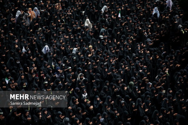Ashura mourning ceremony in northern Tehran