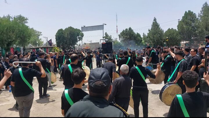 هم‌ناله با کربلا؛ عزاداری باشکوه عاشورا درشاهزاده ابراهیم (ع)گلپایگان