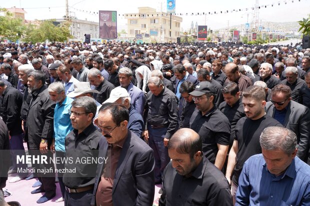 عزاداری یاسوجی ها در ظهر عاشورا